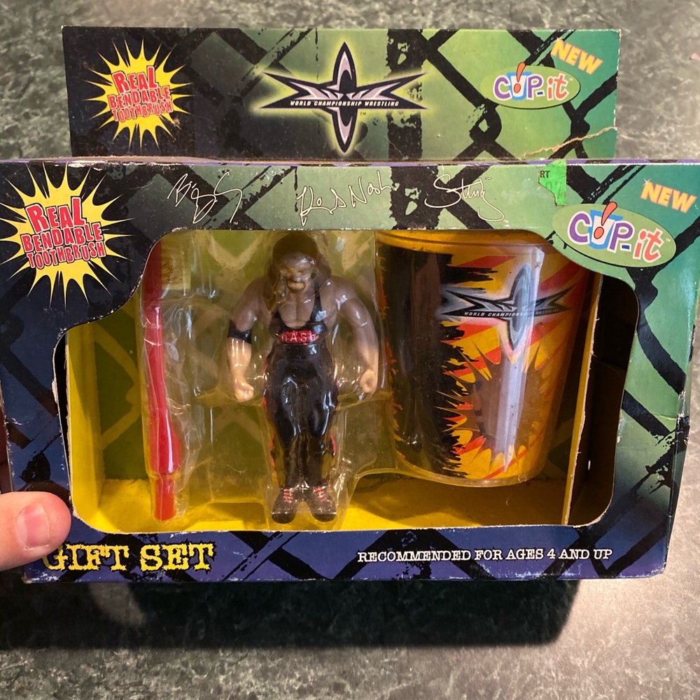 Vintage 1999 WCW Kevin Nash Toothbrush Gift Set